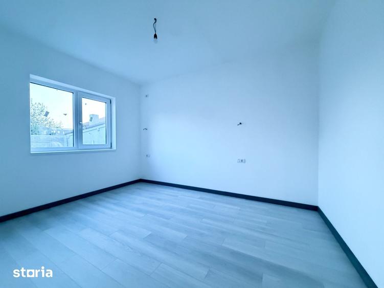 Casă cu 3 camere cu Teren 300 Mp în Dumbrăvița