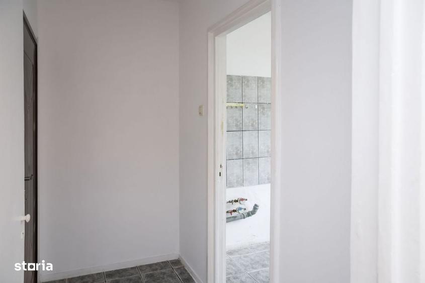 De vanzare 2 camere Titan | Etaj 3 | metrou Costin Georgian | COMISIO - 8