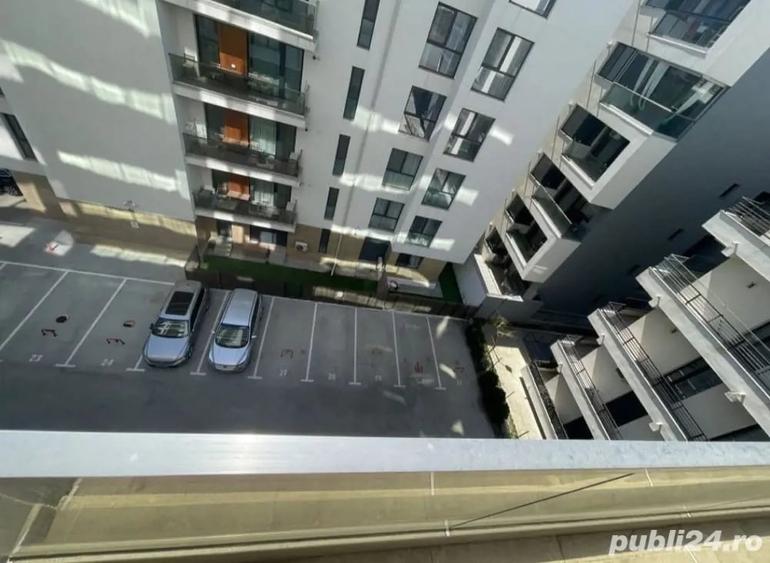 Garsonieră decomandată în Nord
