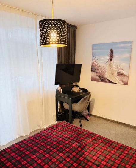 Apartament cu 3 camere în 1 Mai