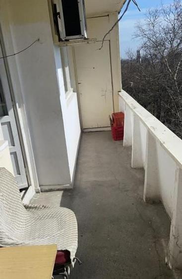 Apartament cu 2 camere decomandat în Sud