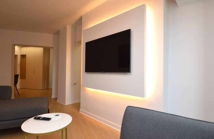 Apartament cu 3 camere decomandat, mobilat în Unirii