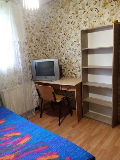 Garsonieră decomandată în Lacul Tei
