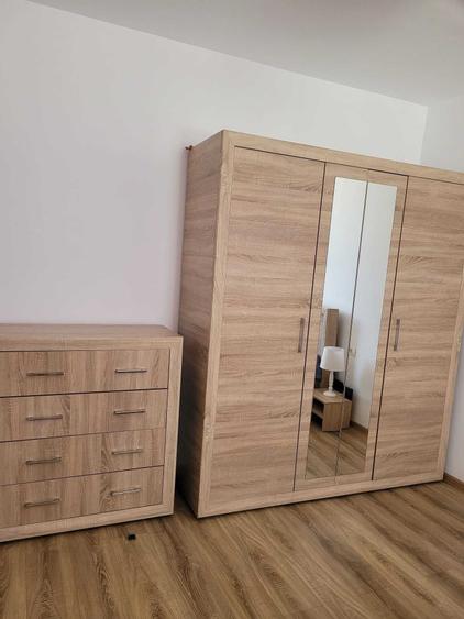 Apartament cu 2 camere decomandat în Exterior Vest