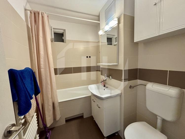 Apartament cu 2 camere decomandat, mobilat în Zorilor