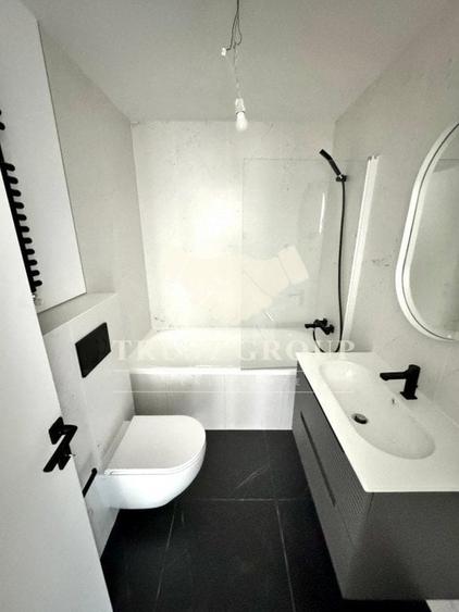 Apartament cu 4 camere decomandat în Dorobanți