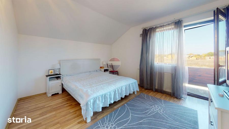 Casă cu 4 camere cu Teren 415 Mp în Tărtășești