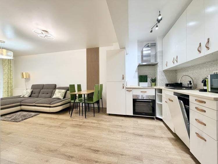 Apartament cu 2 camere semidecomandat, mobilat în Gheorgheni