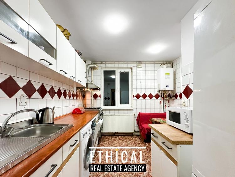 Apartament cu 3 camere decomandat, mobilat în Drumul Taberei