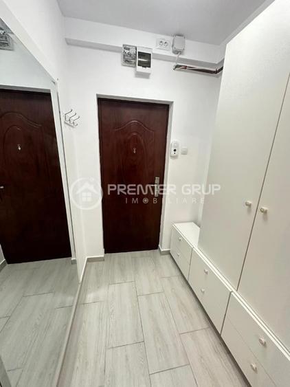 Apartament cu 2 camere în Podu Roș