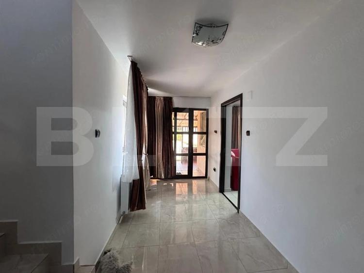Casă cu Teren 678 Mp în Valea
