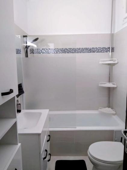 Apartament cu 2 camere în P-ța Romană