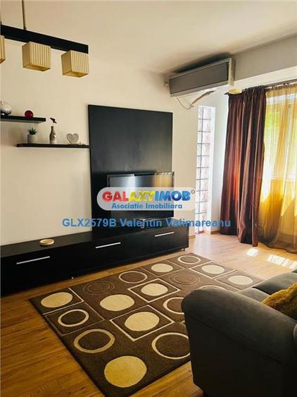 Apartament cu 2 camere decomandat, mobilat în Titan