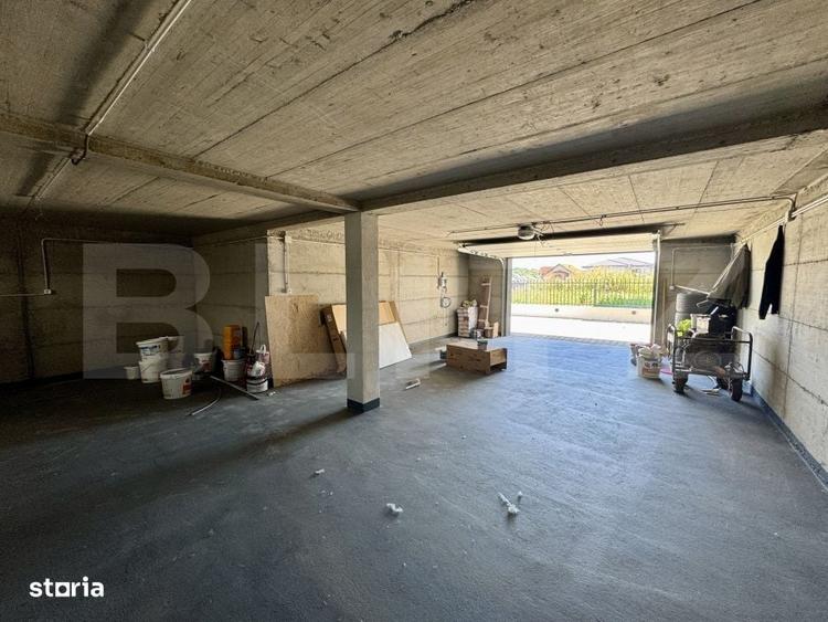 Casă cu 4 camere în Corunca