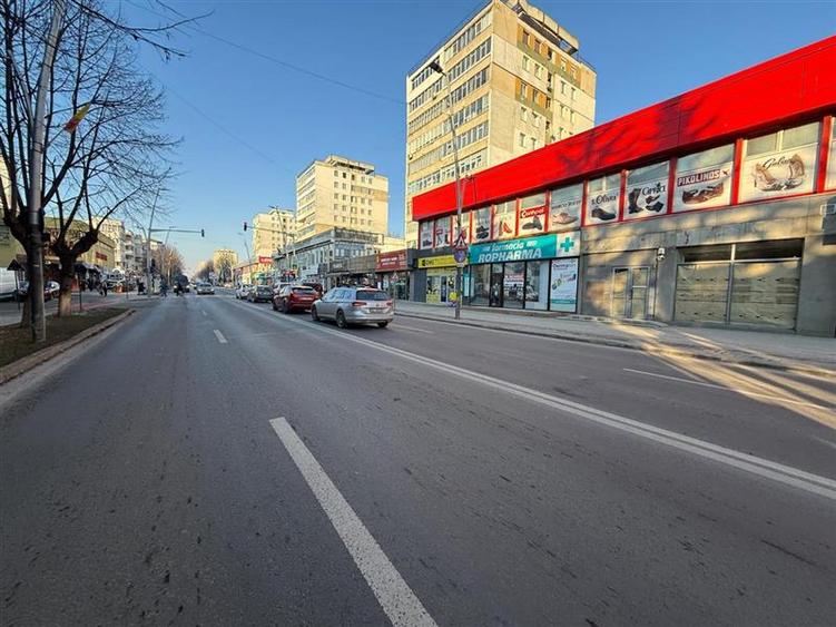 Spațiu comercial, de 87 mp, în Orizont