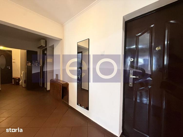 Apartament cu 3 camere decomandat în Dristor