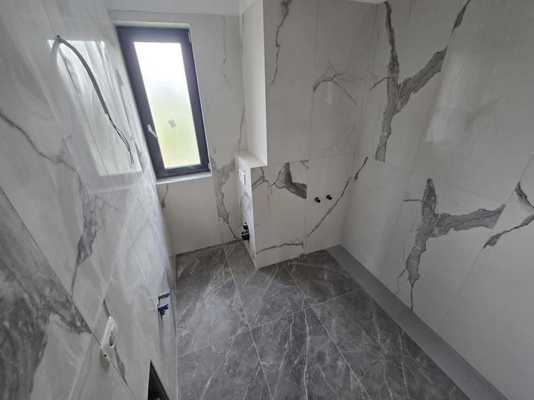 Complex rezidential nou. 4 Camere. 2 Bai. Curte. - 11