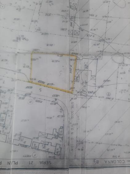 Teren Construcții intravilan de 596 mp, în Văcăresti