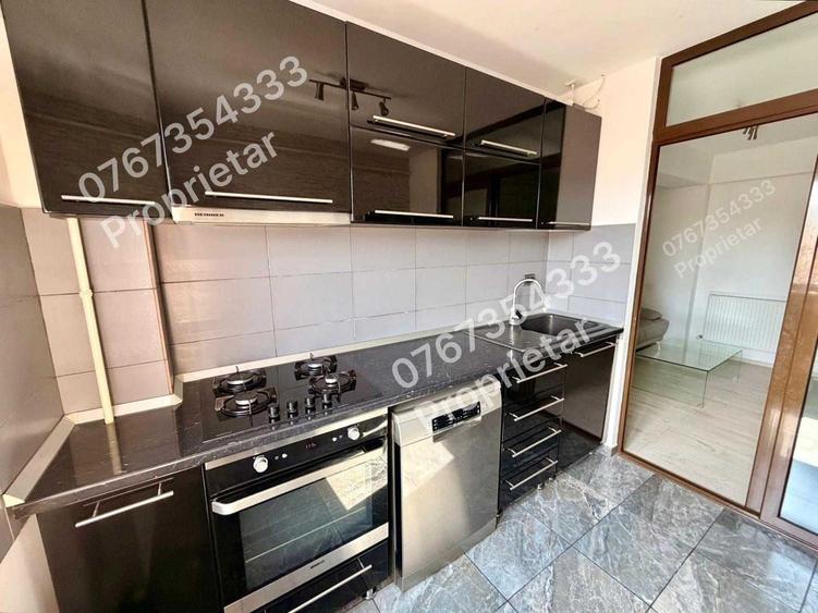 Apartament cu 3 camere decomandat în Cug