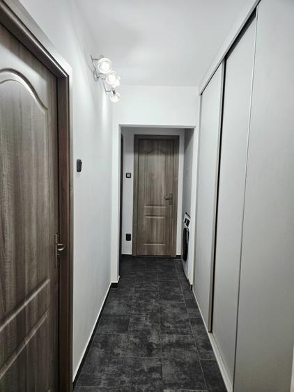 Apartament cu 3 camere decomandat, mobilat în Liviu Rebreanu