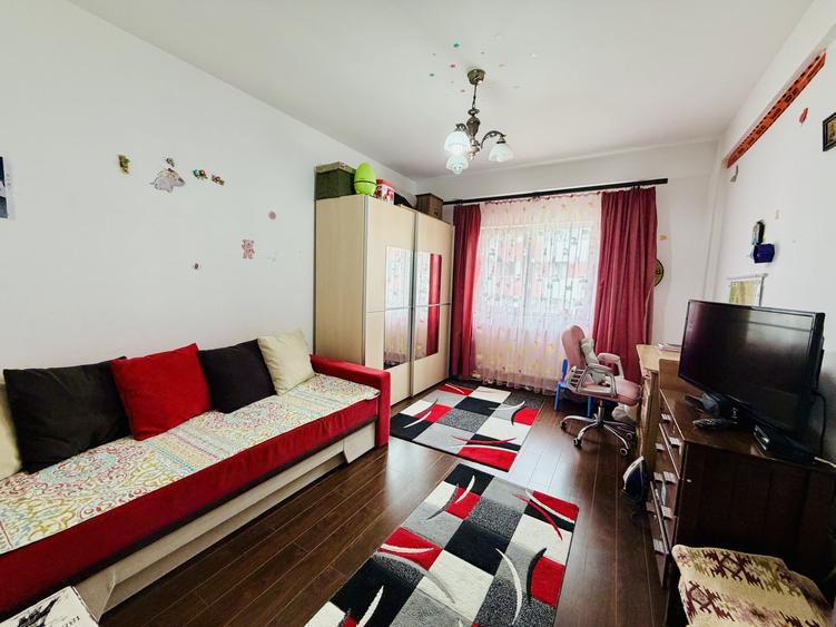 Apartament cu 2 camere decomandat, mobilat în Chiajna