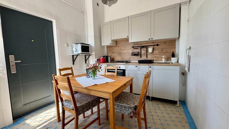 Apartament cu 5 camere decomandat în Ultracentral