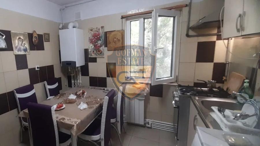 Apartament cu 4 camere decomandat, mobilat în Inel II