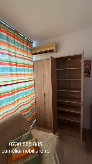 Apartament cu 3 camere semidecomandat în Mărășești