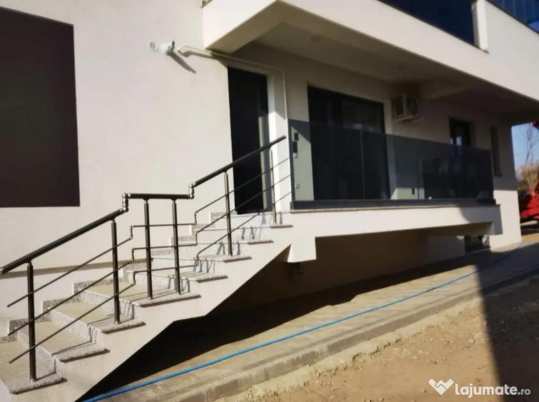 Apartament cu 4 camere decomandat în Exterior Vest
