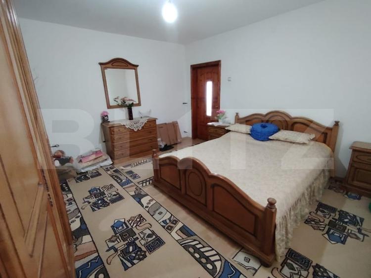 Casă individuală cu 5 camere cu Canalizare în Brestei