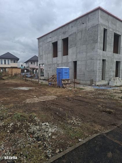 Teren de 445 mp, în Central