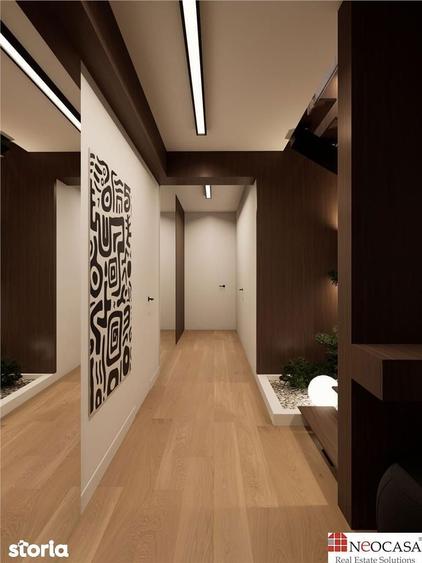 Apartament cu 5 camere în Central