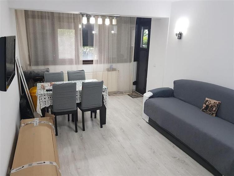 Apartament cu 2 camere semidecomandat în Viziru 1