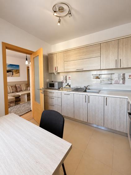 Apartament cu 2 camere semidecomandat, mobilat în Gheorgheni