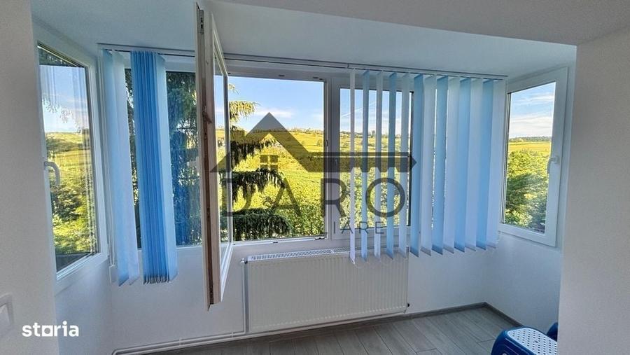 Apartament cu 3 camere în Dâmbu Pietros