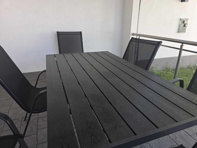 Casă cu 4 camere în Rahova