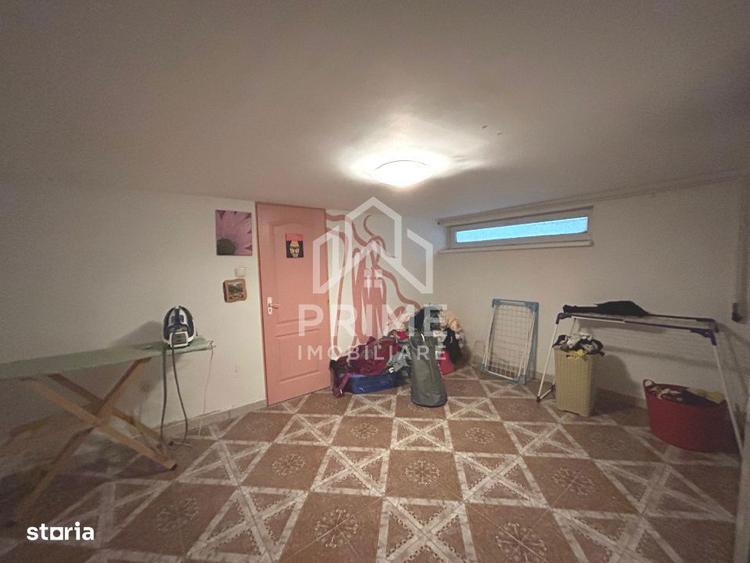 Casă cu 7 camere cu Teren 1004 Mp în Central