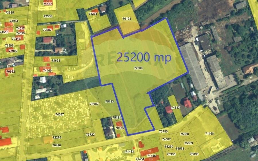 Teren Construcții intravilan de 25200 mp, în Sud