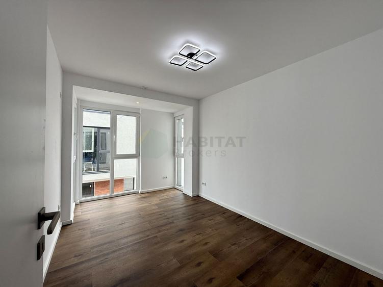 Duplex cu 4 camere cu Canalizare în Tunari