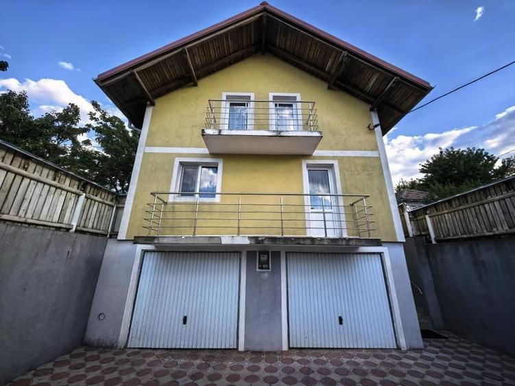Casă individuală cu 6 camere cu Canalizare în Hilița