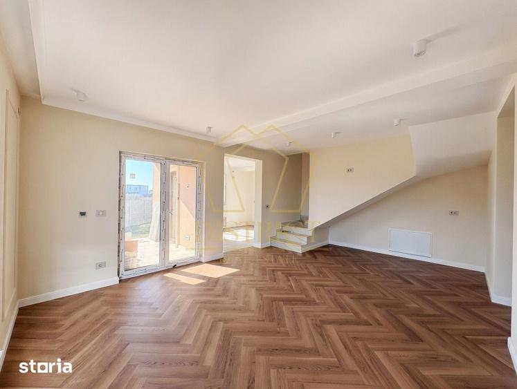 Casă cu 5 camere cu Teren 420 Mp în Blașcovici