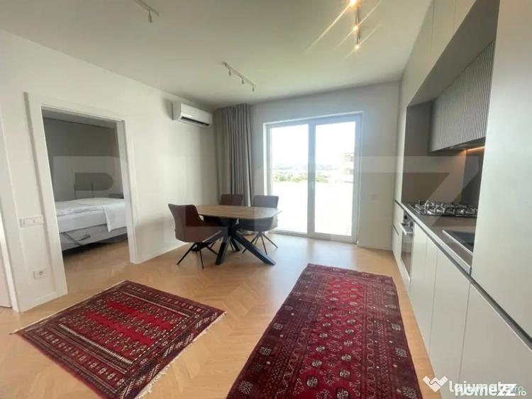 Apartament cu 3 camere semidecomandat în Apahida