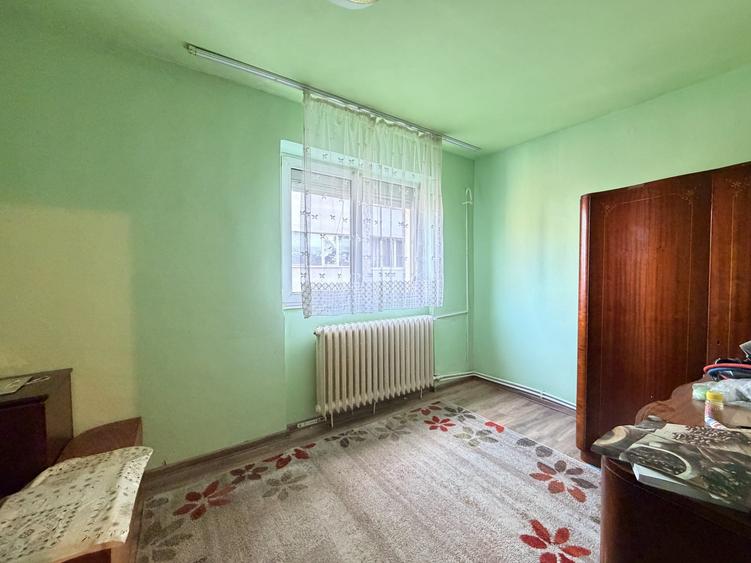 Apartament cu 2 camere semidecomandat în Șagului