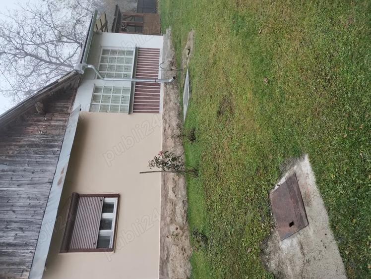 Casă cu 4 camere în Aluniș