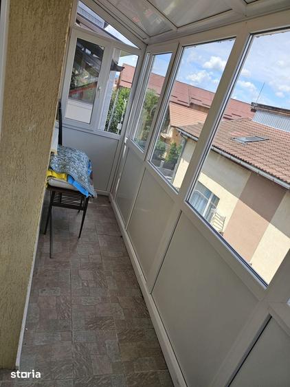 Apartament cu 3 camere în Florești