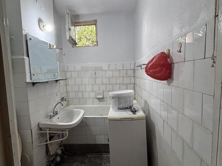 Apartament cu 2 camere decomandat în Brâncoveanu