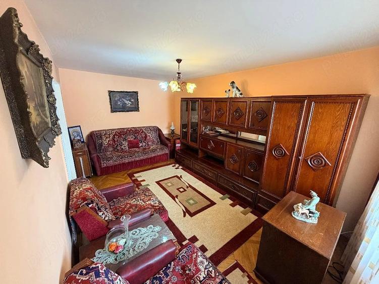 Apartament cu 2 camere decomandat în 1848