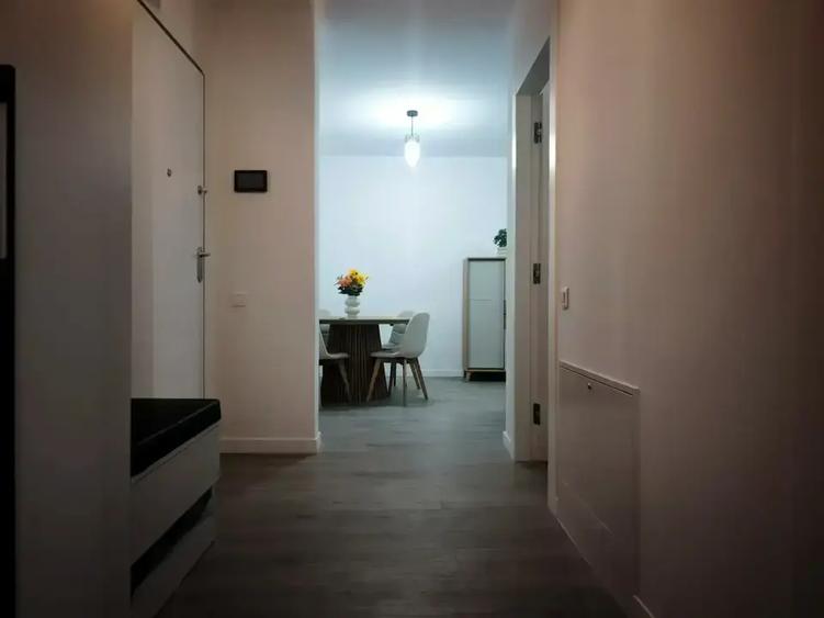 Apartament cu 2 camere decomandat, mobilat în Theodor Pallady