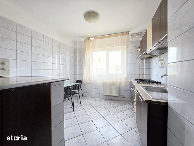 Apartament cu 3 camere în Pantelimon