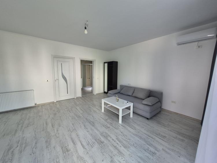 Casă individuală cu 5 camere cu Teren 500 Mp în Domnești